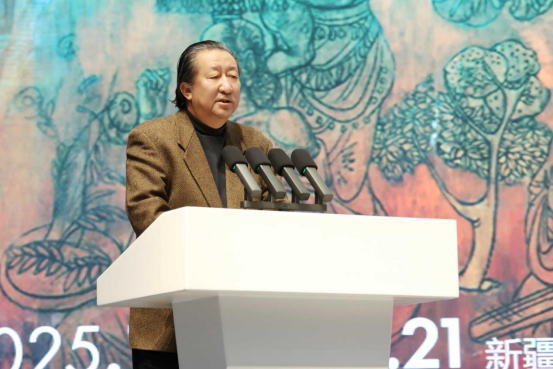 丝绸之路——杨晓阳丝路四十年好意思术创作暨文件展（新疆站）在新疆好意思术馆开幕